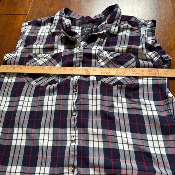 Jachs Girlfriend Top Women's XL Blue Red White Plaid Button Up Sleeveless - Picture 8 of 10